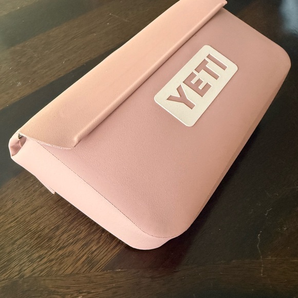 Yeti Pink Women's Accessory Case - Picture 3 of 10
